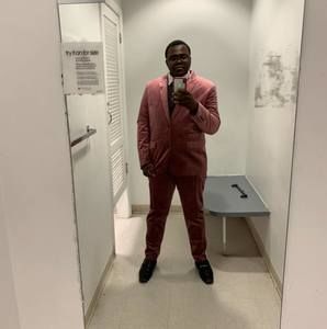 Meet your Posher, Victor